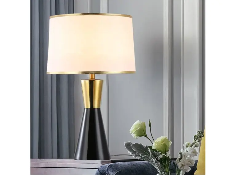 LAMPARA LAM-V005 DE MESA EUROPEA 45CM