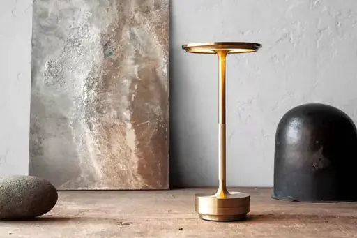 [LED-L002] LÁMPARA DE MESA LED-L002 LED INALÁMBRICA, RECARGABLE POR USB, BATERÍA DE 6000 MAH